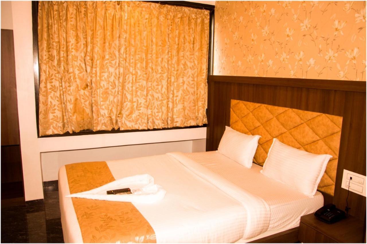 Glitz Hotels The Ar Residency - Nr Thane Railway Station Exterior photo